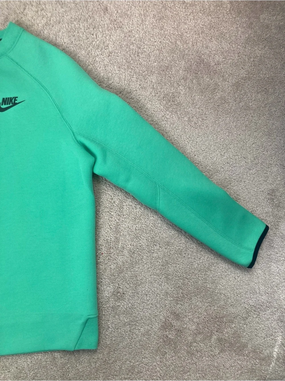 Nike Teal Green Crew Sweatshirt with Small Swoosh